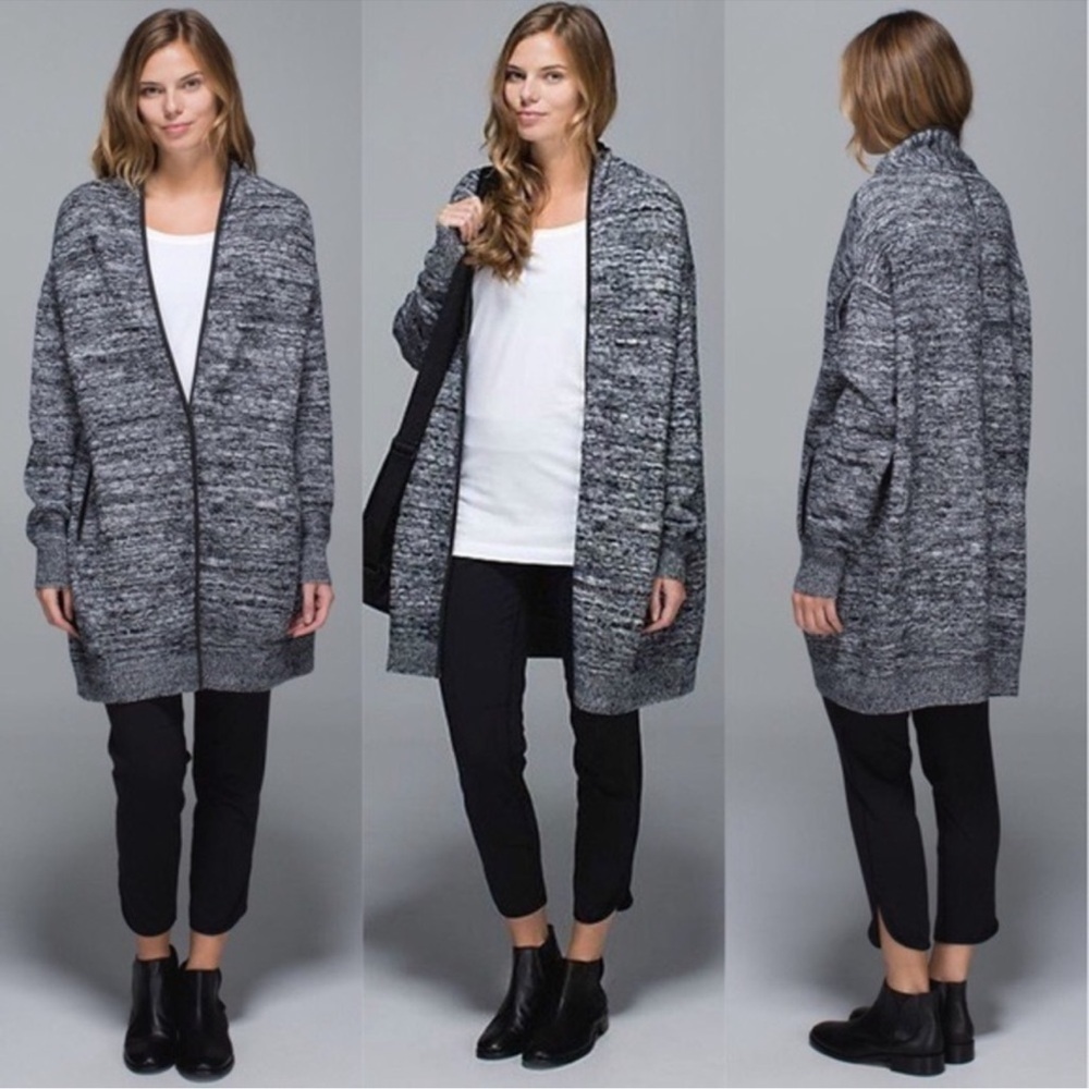 Lululemon Cardi All Day Oversized Cardigan Sweater-Black/White-Women Size XS/S